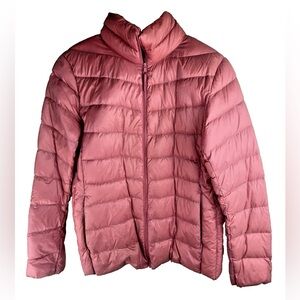 Uniqlo Ultra Light Down Jacket Women’s Pink Size Medium Lightweight Hiking